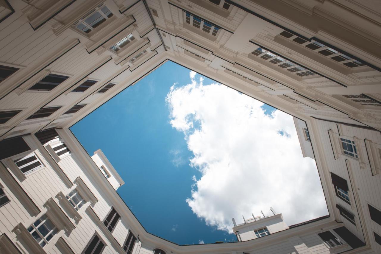 Palazzo Nana Suites & Apartments Napoli Exterior foto